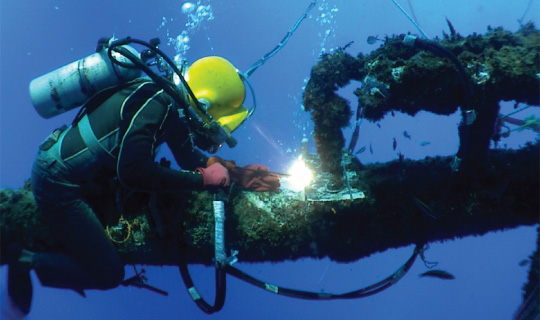 Underwater Cutting & Welding Underwater Cutting & Welding